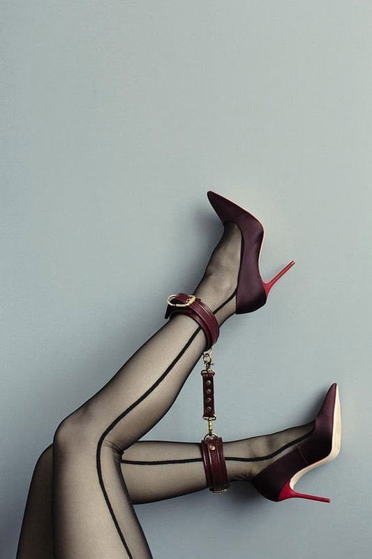 Five Ways to Introduce Toys into a Relationship 💞